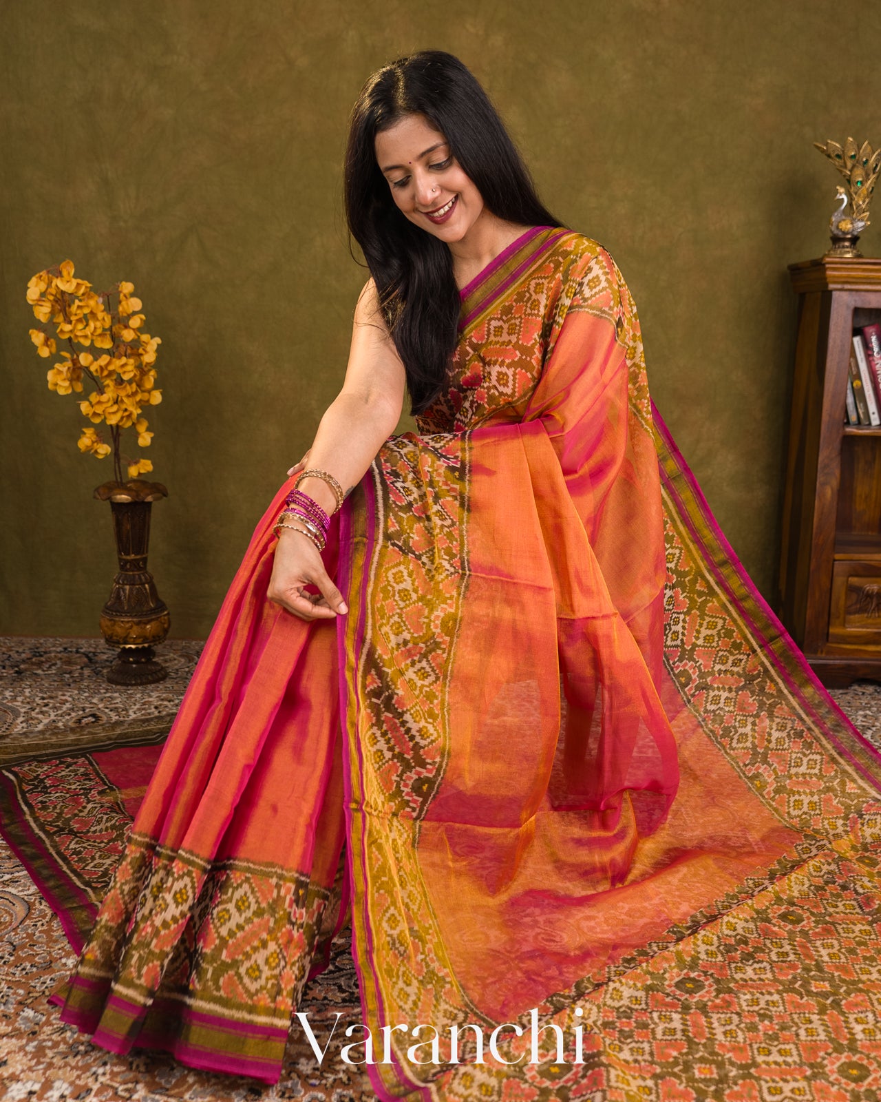 Coral Pink Patola Bordered Pure Rajkot Patola Cotton Tissue Handloom Saree