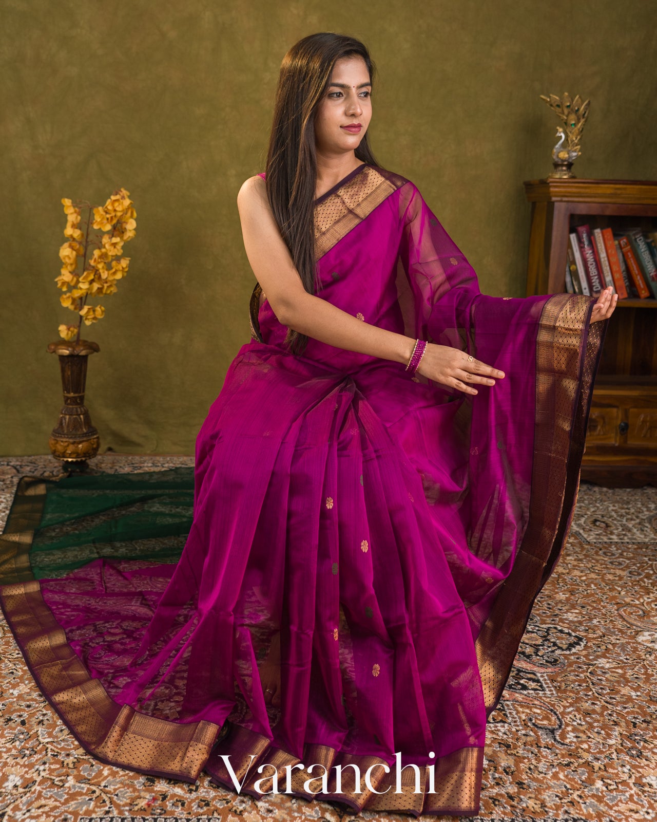 Magenta Pure Maheshwari Silk Cotton Handloom Saree