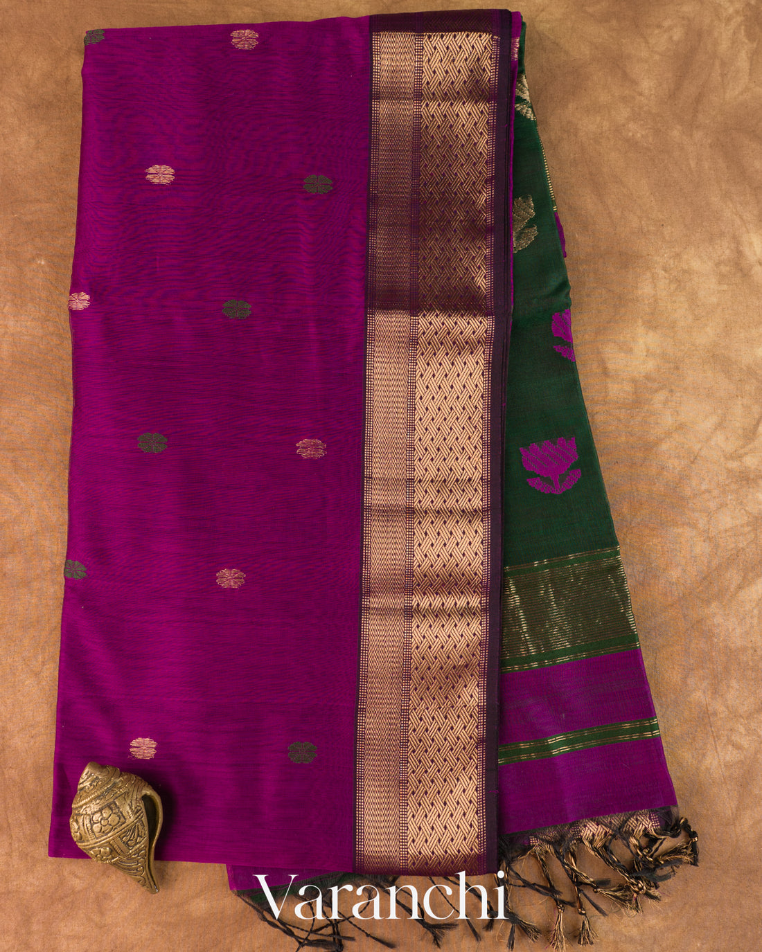 Magenta Pure Maheshwari Silk Cotton Handloom Saree
