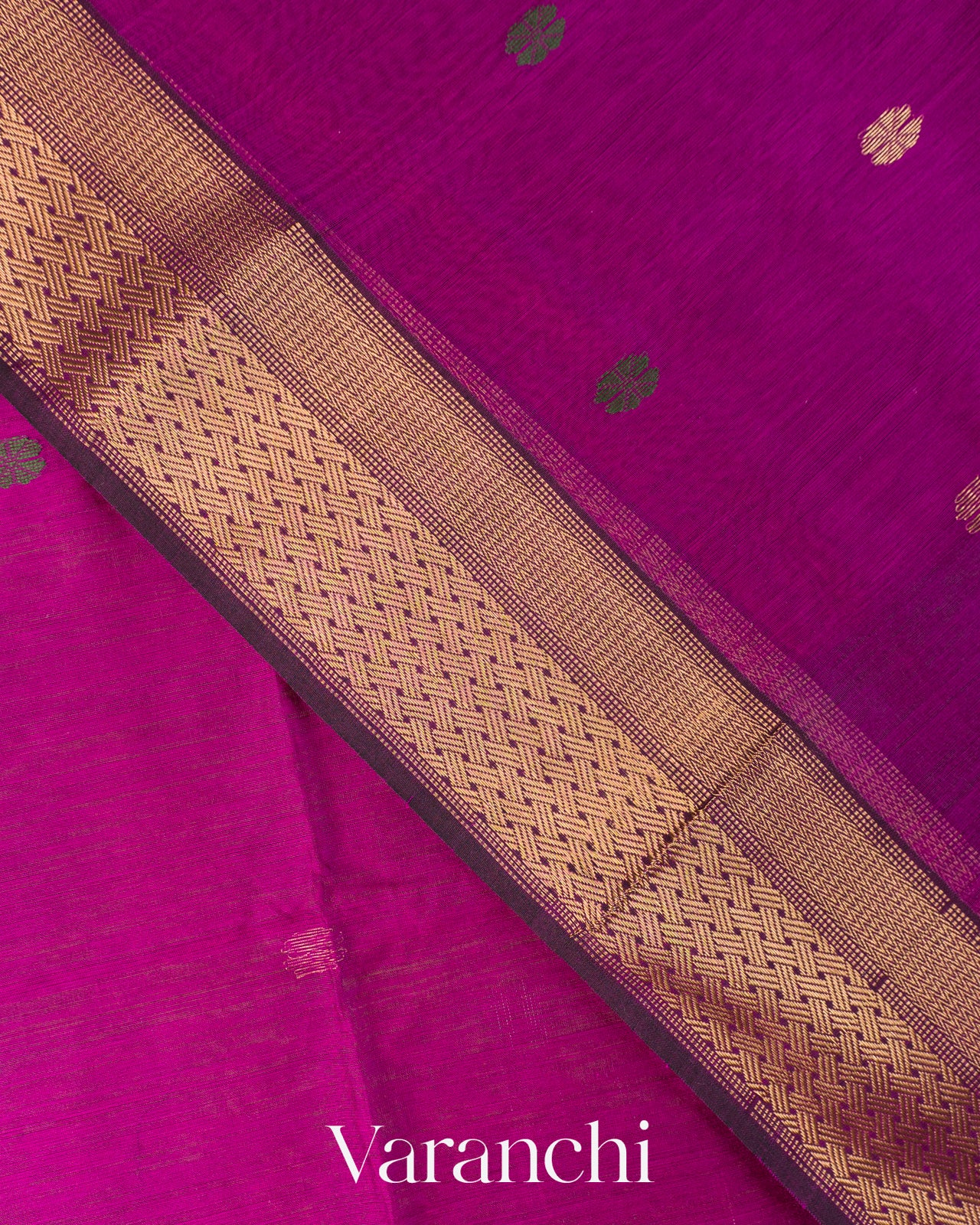 Magenta Pure Maheshwari Silk Cotton Handloom Saree