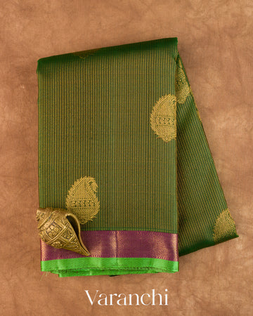 Bottle Green Vaira Oosi Pure Kanchipuram Silk Handloom Saree