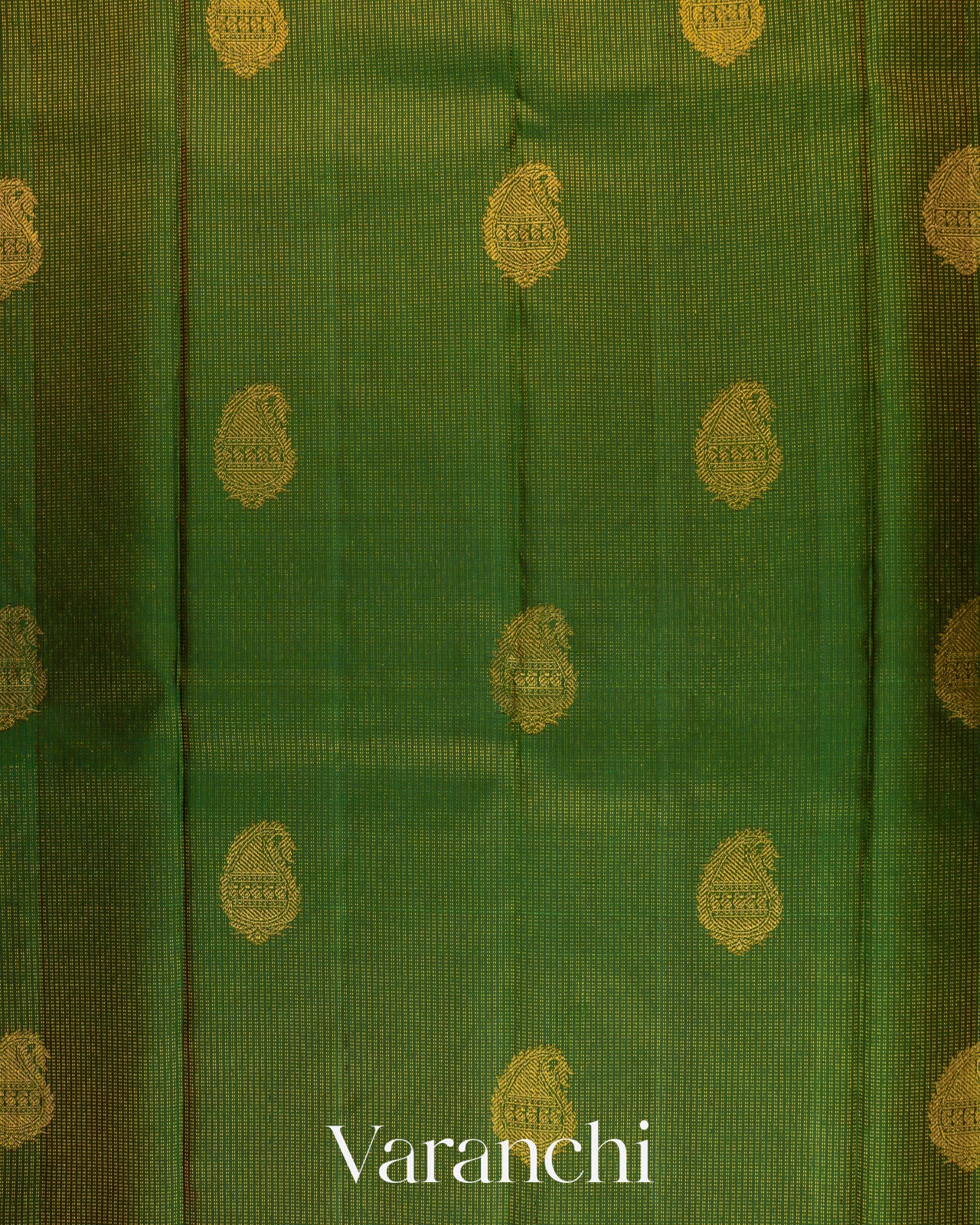 Bottle Green Vaira Oosi Pure Kanchipuram Silk Handloom Saree