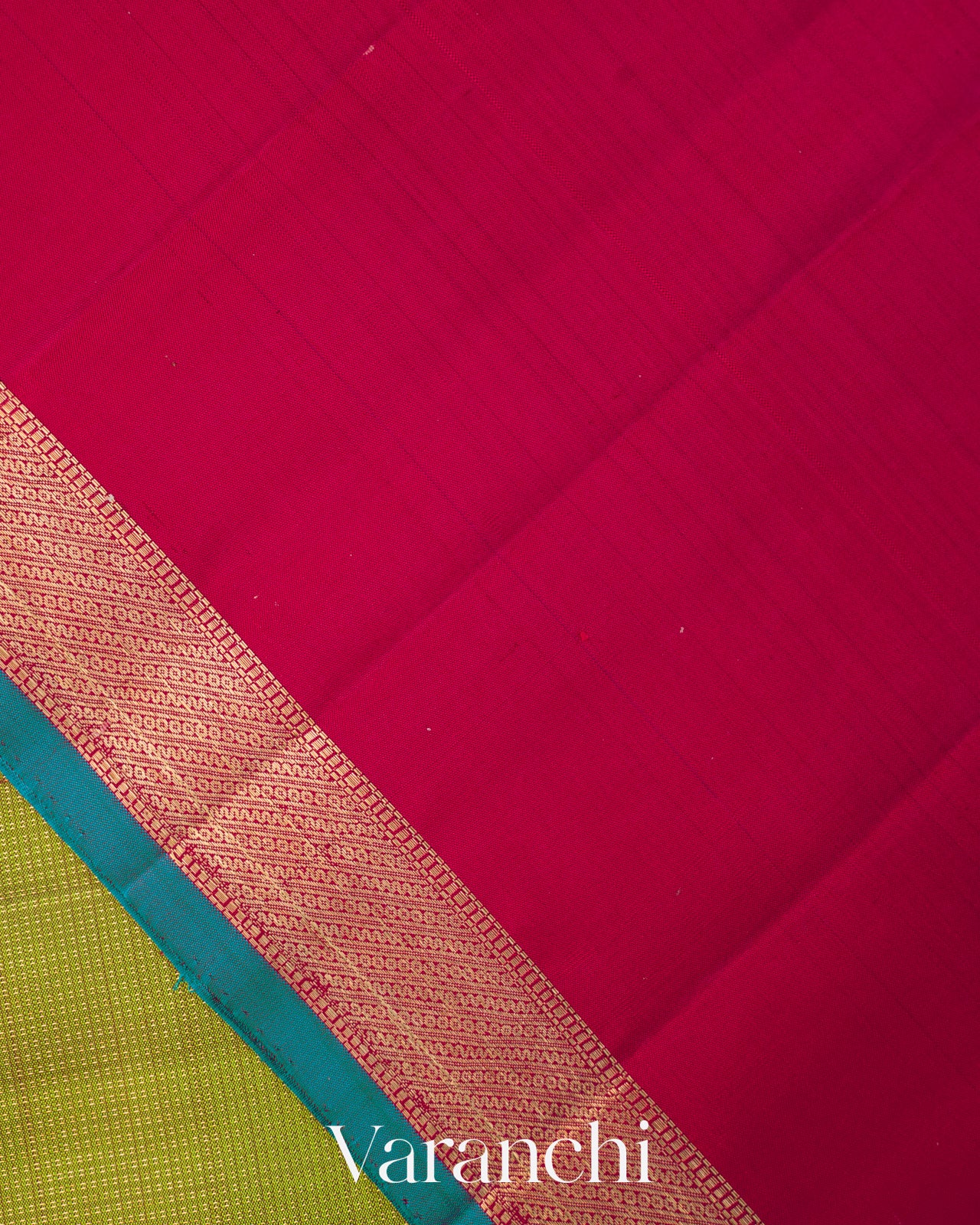 Moss Green Vaira Oosi Pure Kanchipuram Silk Handloom Saree
