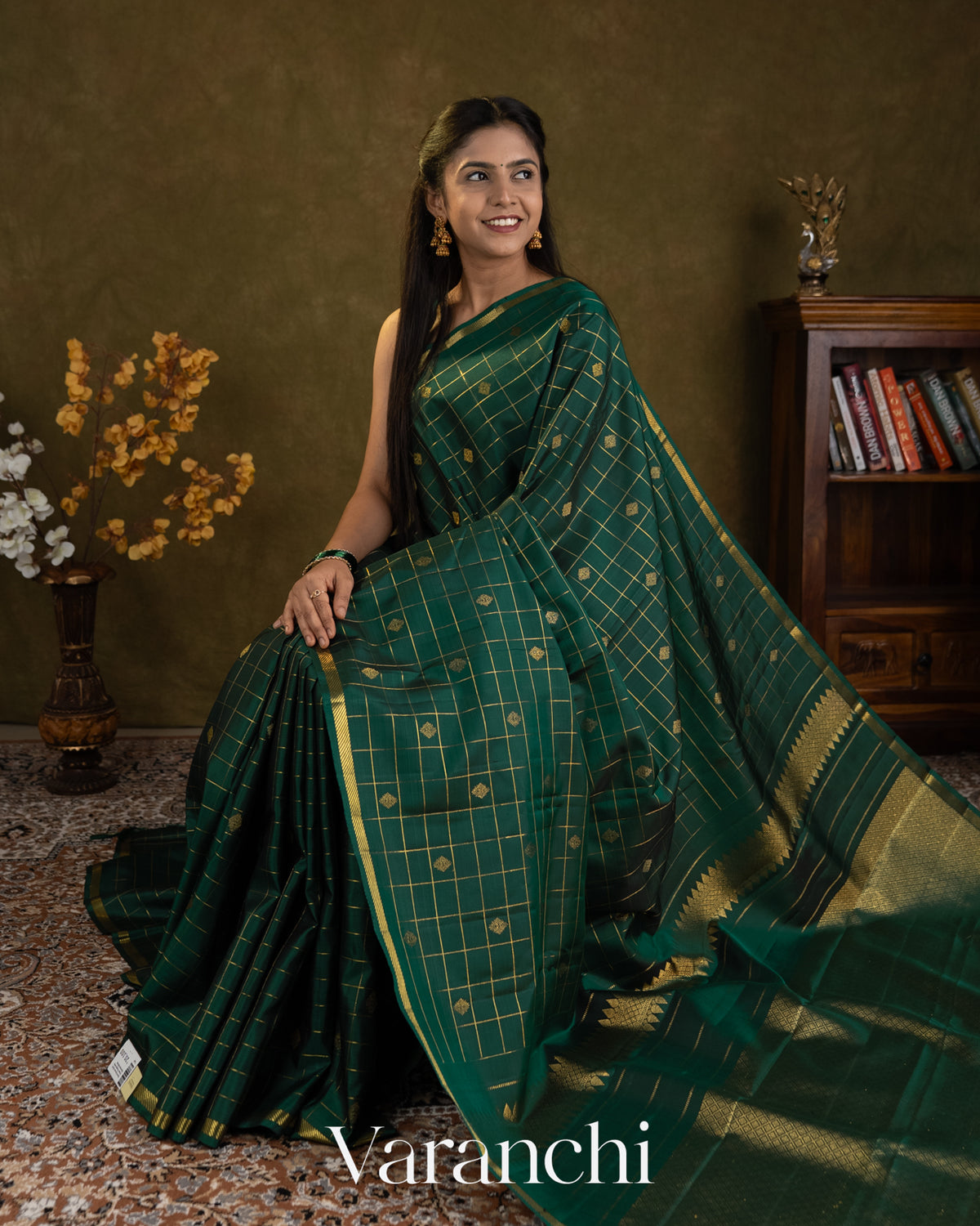 Bottle Green Checkered Pure Kanchipuram Silk Handloom Saree