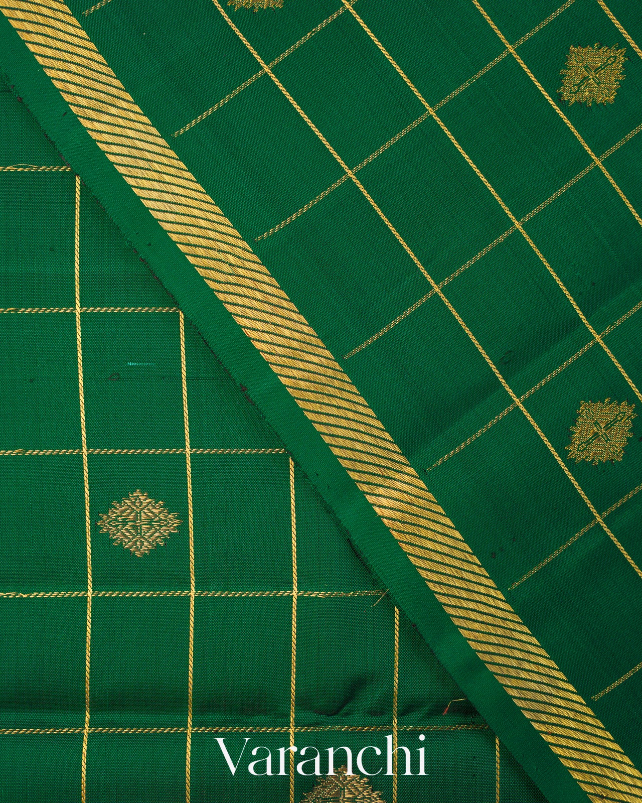 Bottle Green Checkered Pure Kanchipuram Silk Handloom Saree