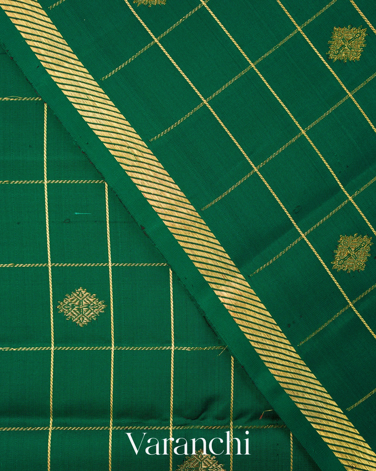 Bottle Green Checkered Pure Kanchipuram Silk Handloom Saree