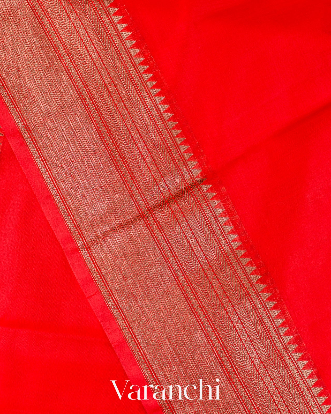 Bright Red Pure Chanderi Silk Cotton Handloom Saree