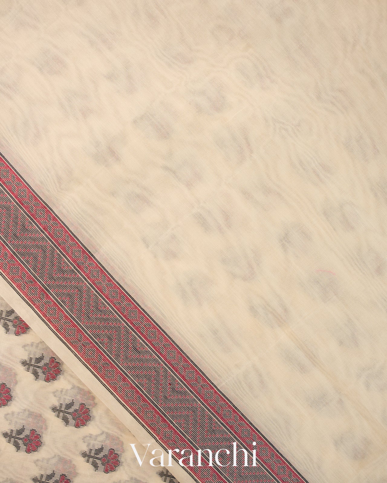 Ivory Floral Jamdani Jamdani Pure Kora Silk Cotton Saree