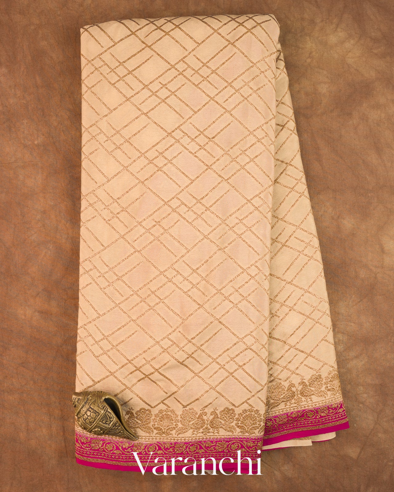 Beige Checkered Pure Crepe Silk Handloom Saree