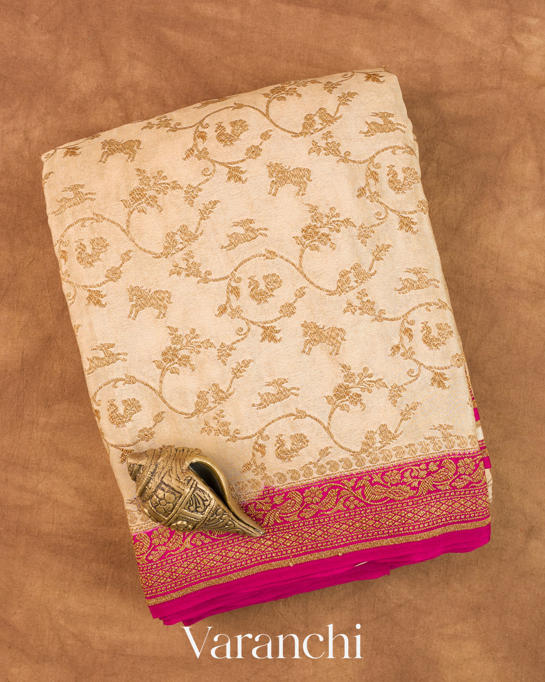 Ivory Jaal Pure Crepe Silk Handloom Saree