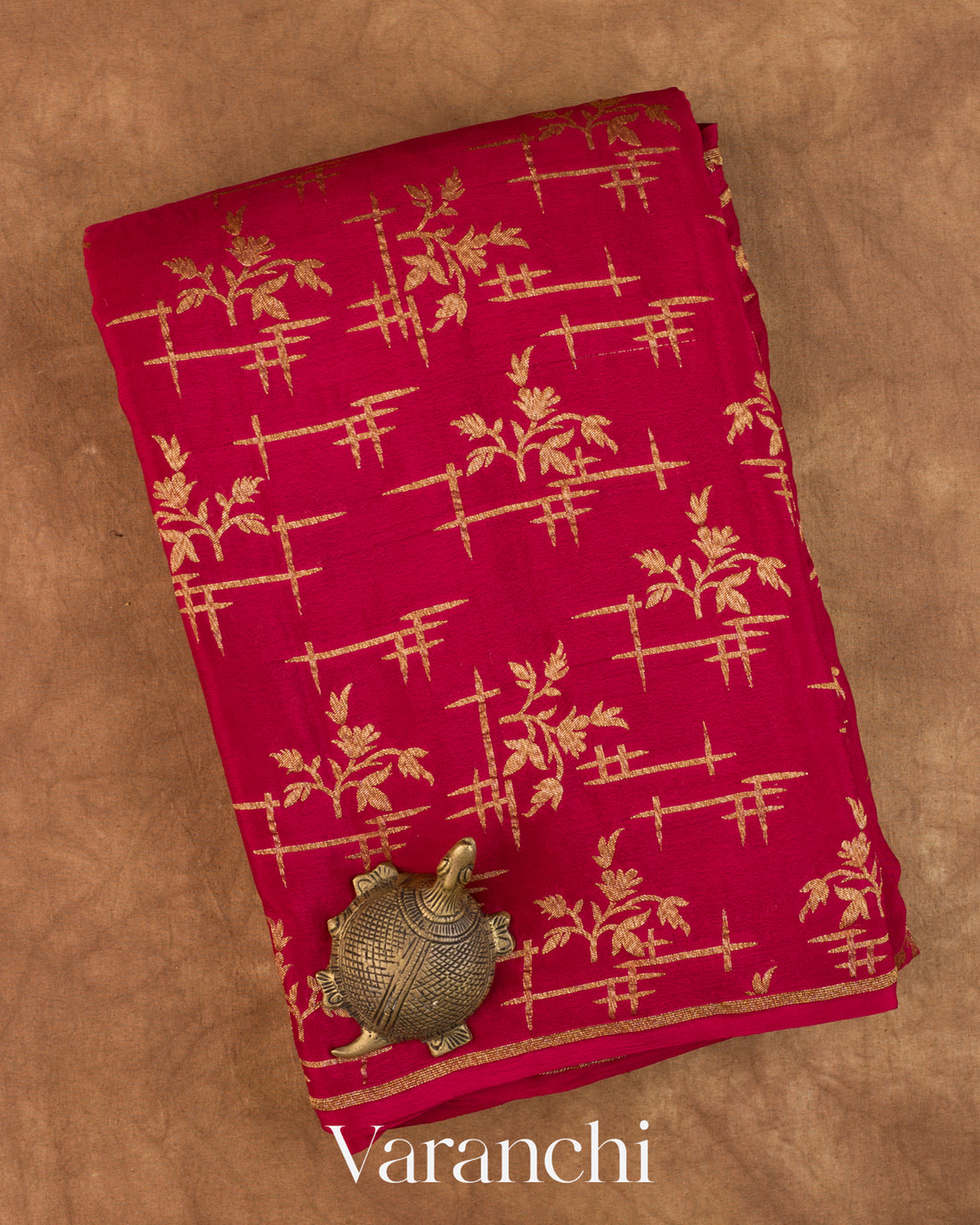 Maroon Borderless Pure Crepe Silk Handloom Saree