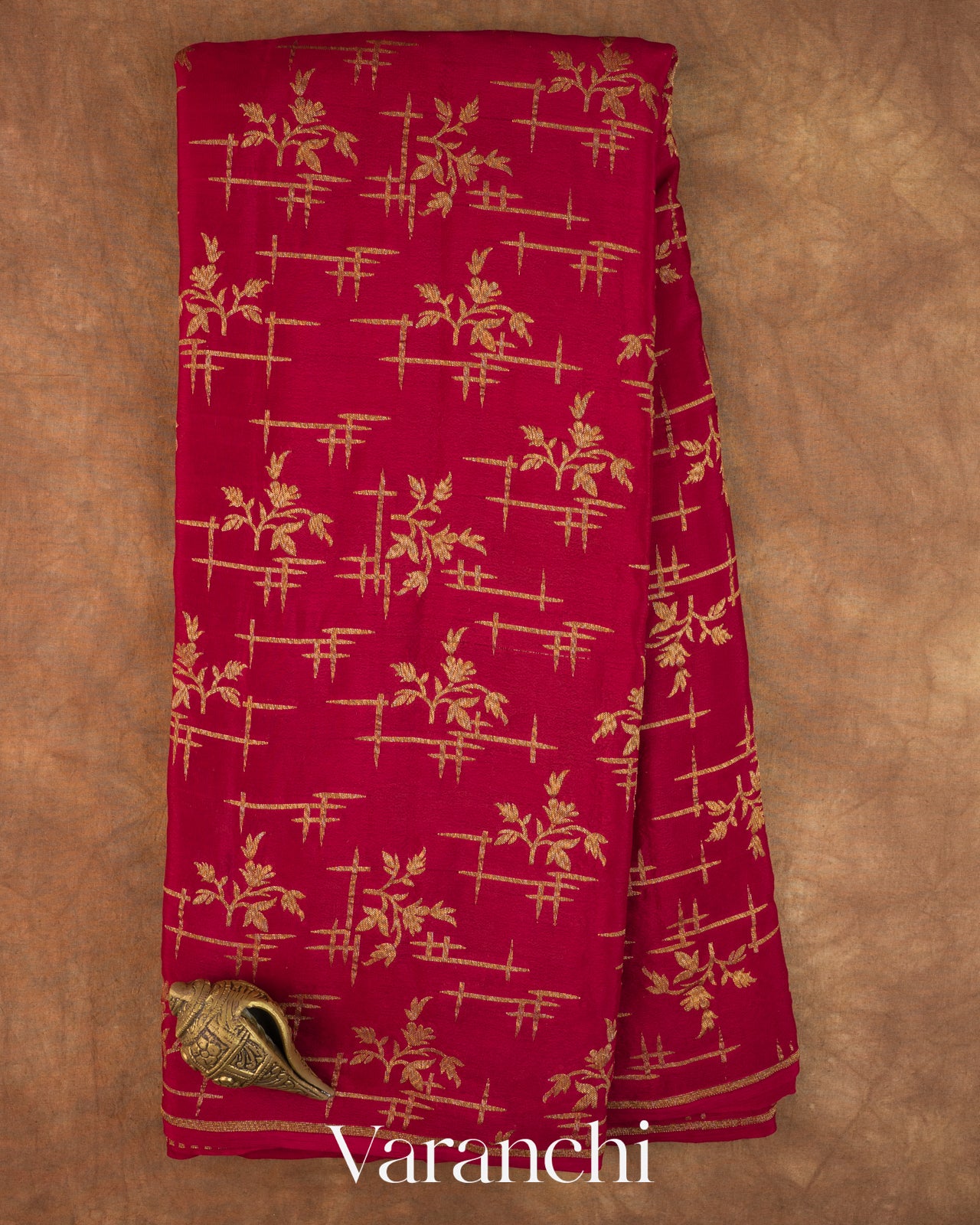 Maroon Borderless Pure Crepe Silk Handloom Saree