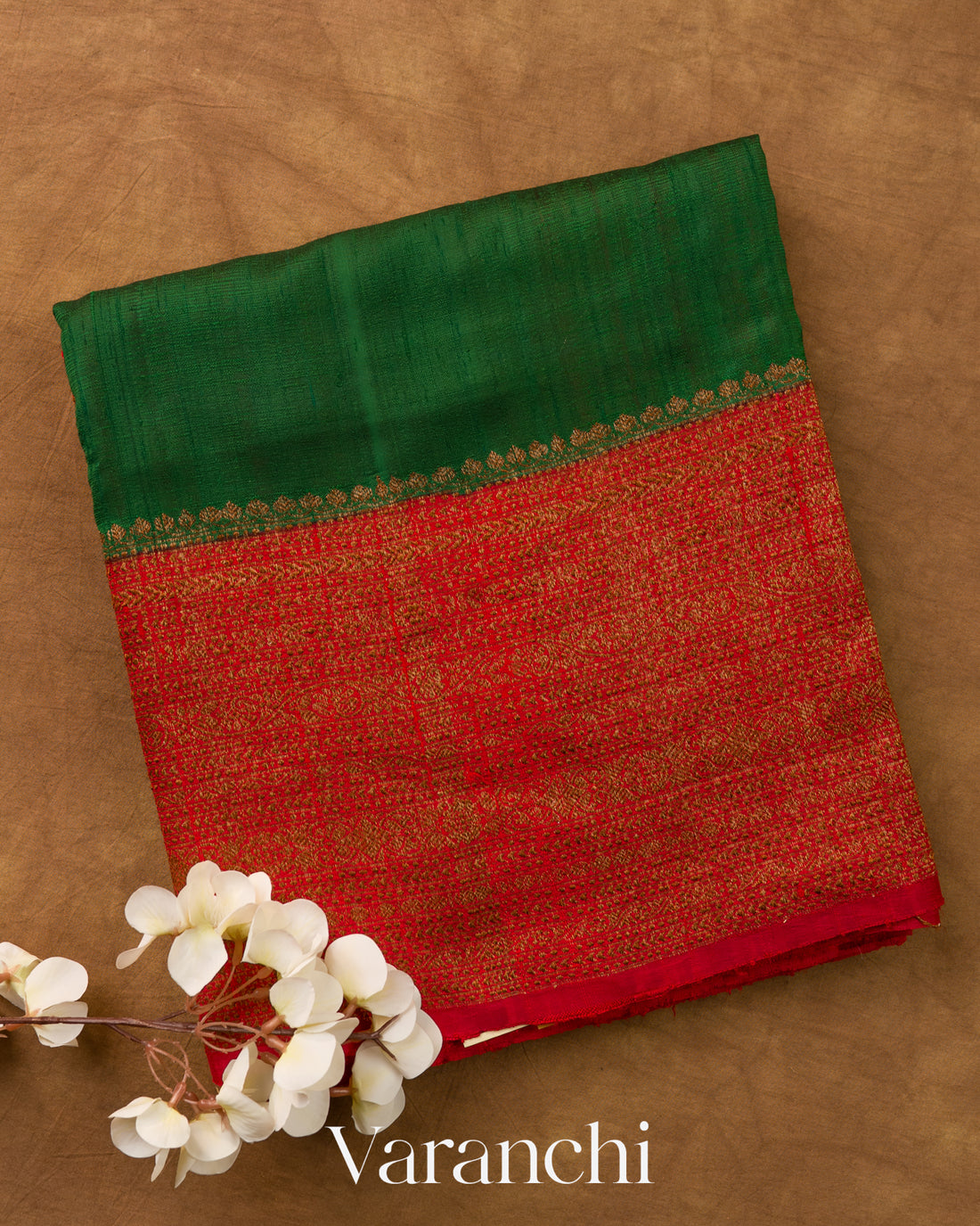 Emerald Green Pure Raw Silk Handloom Saree