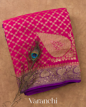 Rani Pink Checkered Pure Khaddi Georgette Silk Handloom Saree