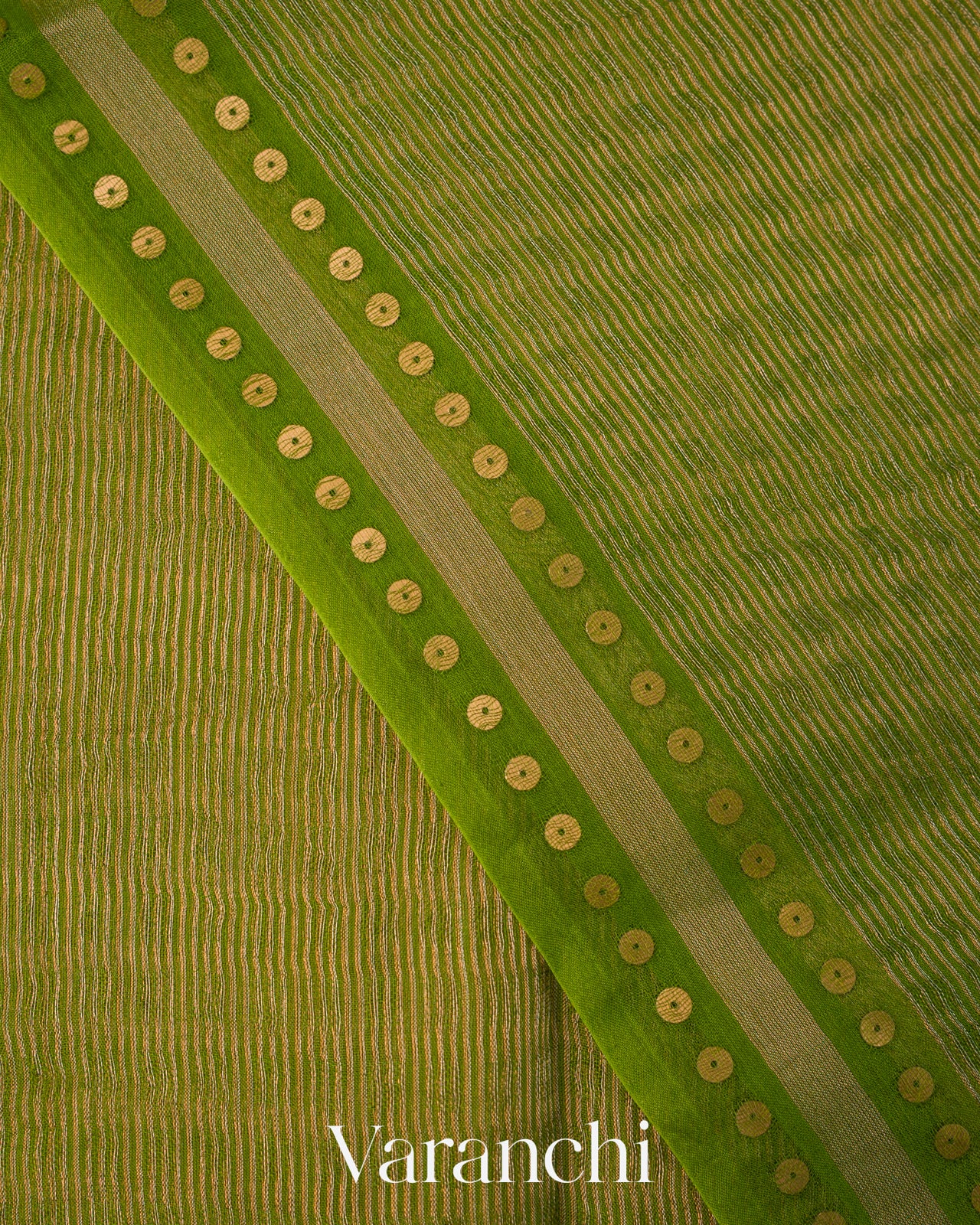 Leafy Green Sequin Pure Muslin Silk Handloom Saree