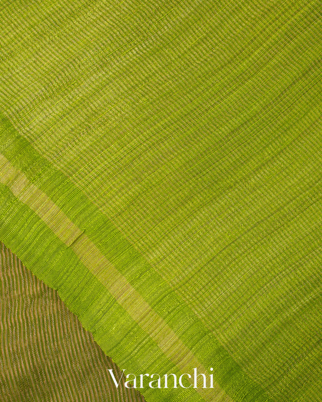 Leafy Green Sequin Pure Muslin Silk Handloom Saree