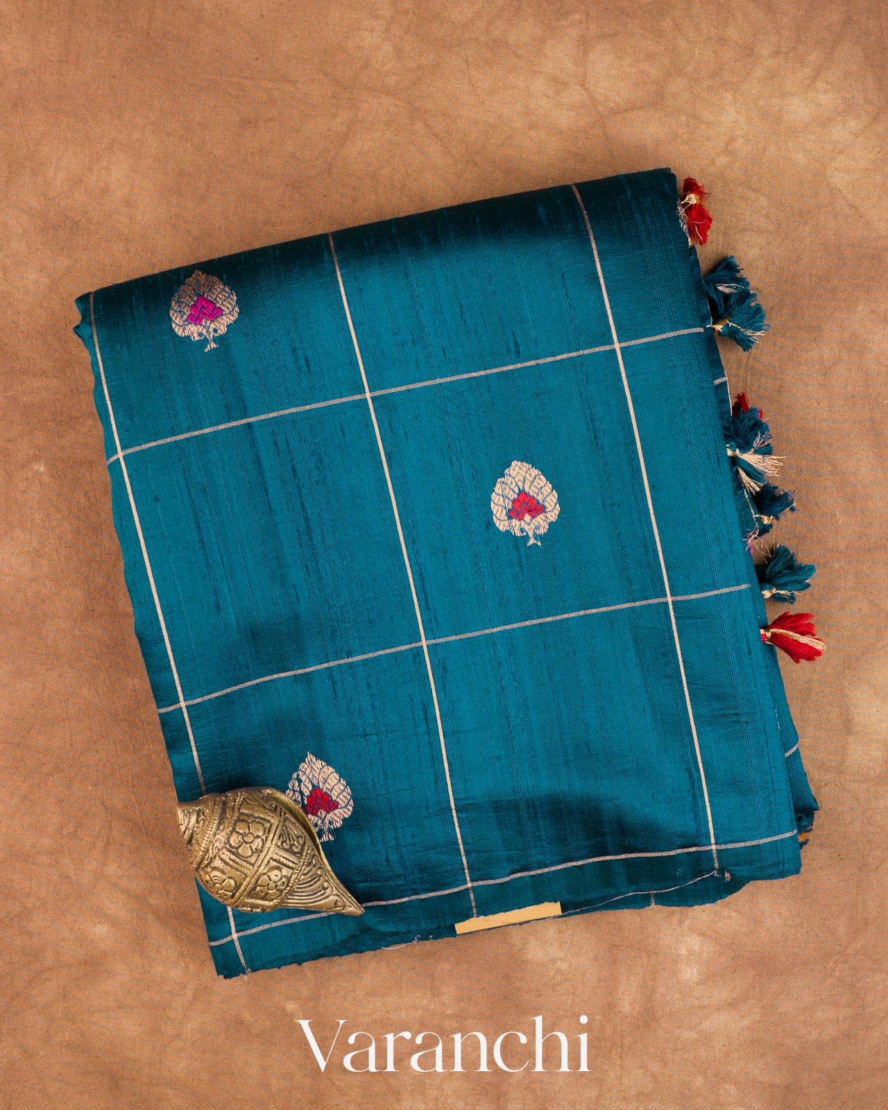 Royal Blue Checkered Pure Raw Silk Handloom Saree