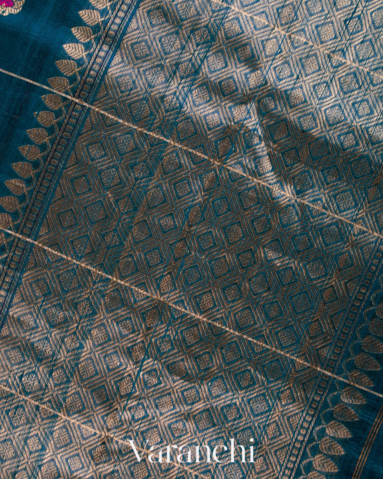 Royal Blue Checkered Pure Raw Silk Handloom Saree