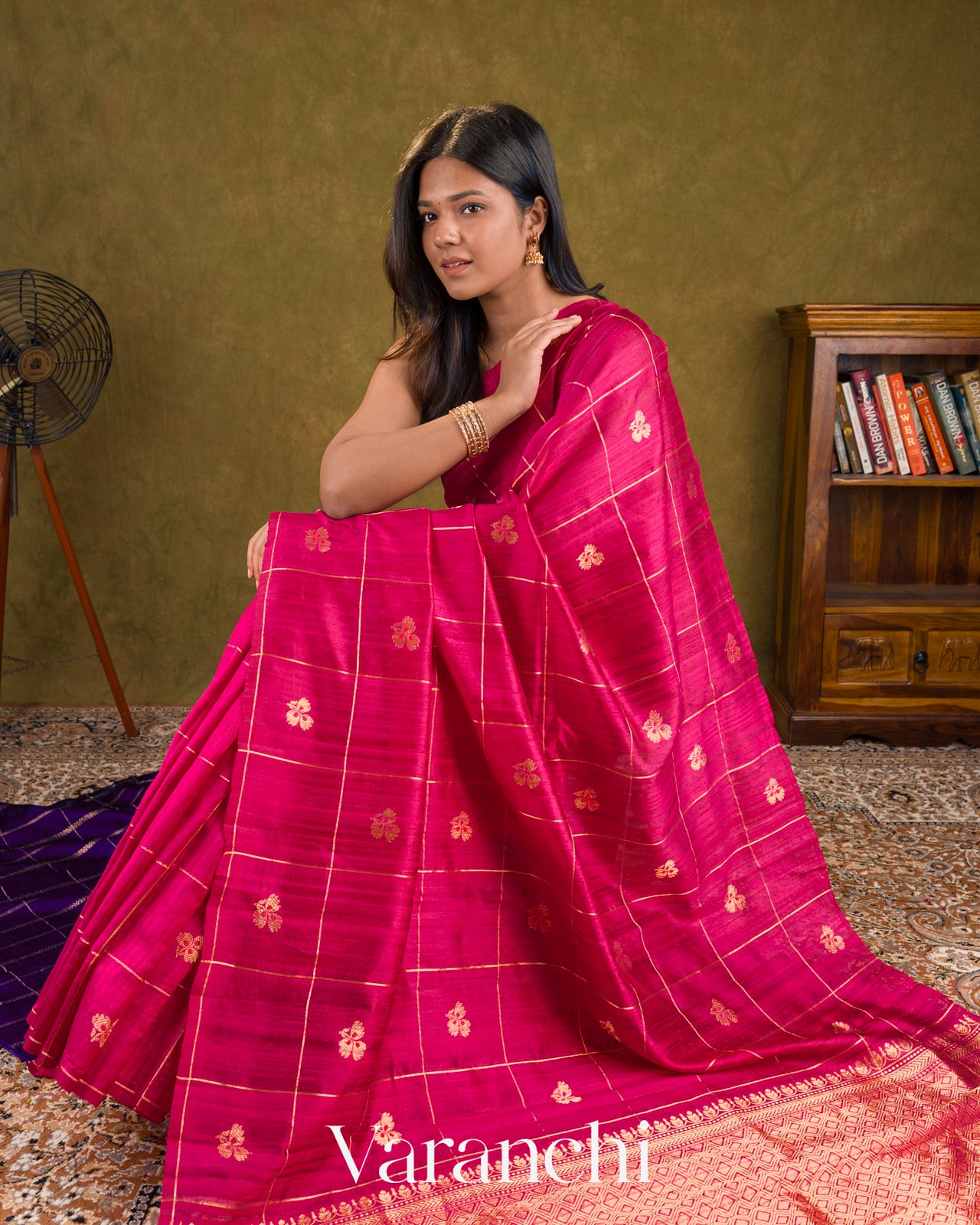 Rani Pink Checkered Pure Raw Silk Handloom Saree