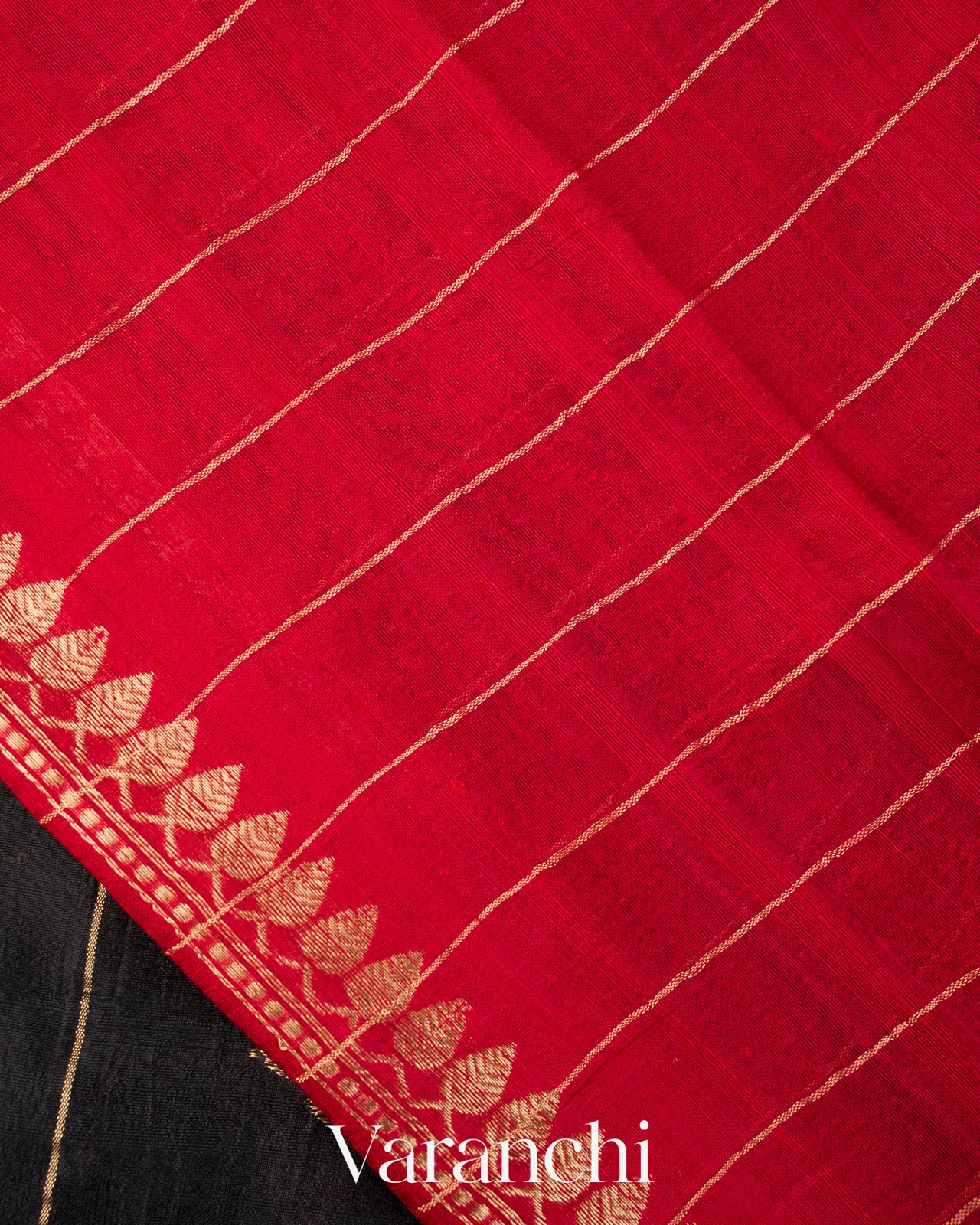 Jet Black Checkered Pure Raw Silk Handloom Saree
