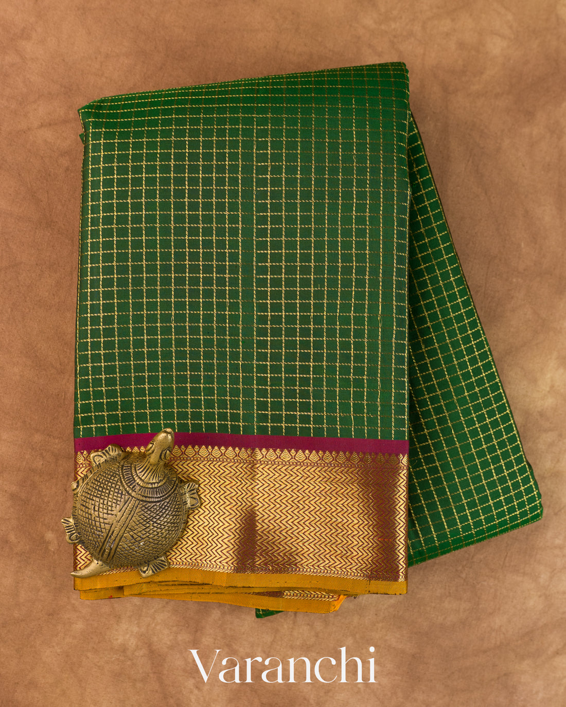 Bottle Green Checkered Pure Kanchipuram Silk Handloom Saree