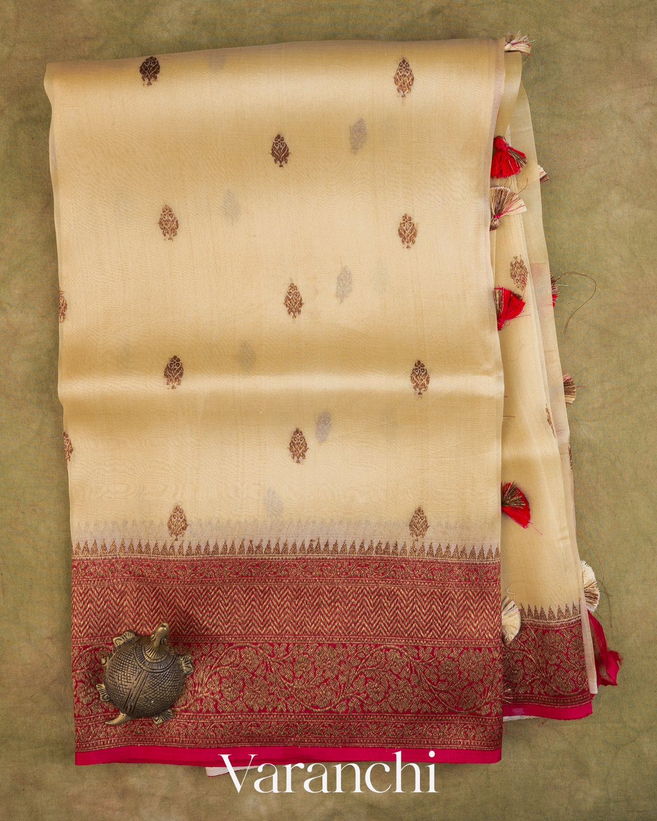 Ivory Pure Kora Silk Handloom Saree