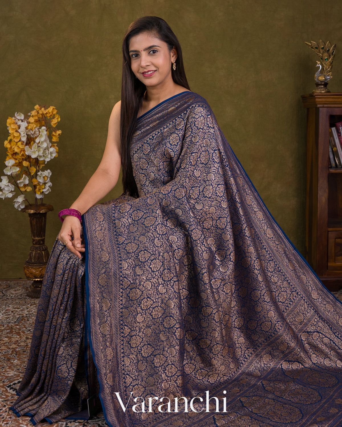 Peacock Blue Floral Brocade Pure Crepe Silk Handloom Saree