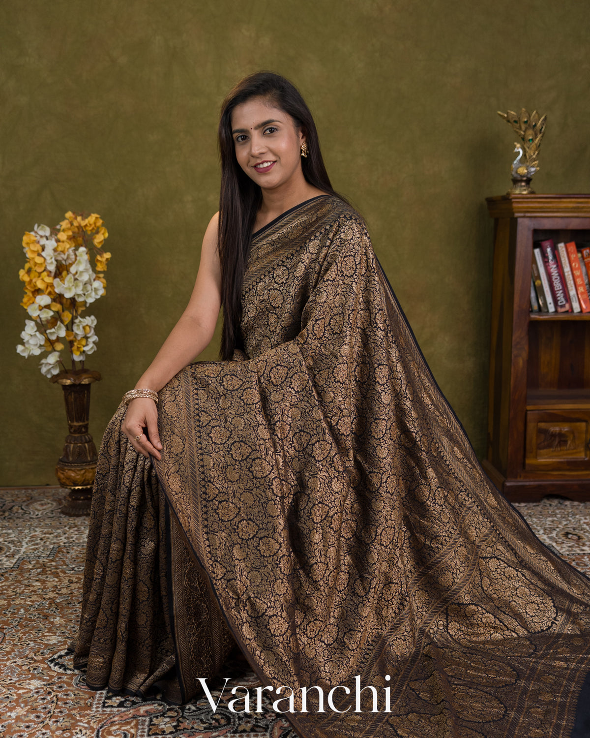 Jet Black Floral Brocade Pure Crepe Silk Handloom Saree