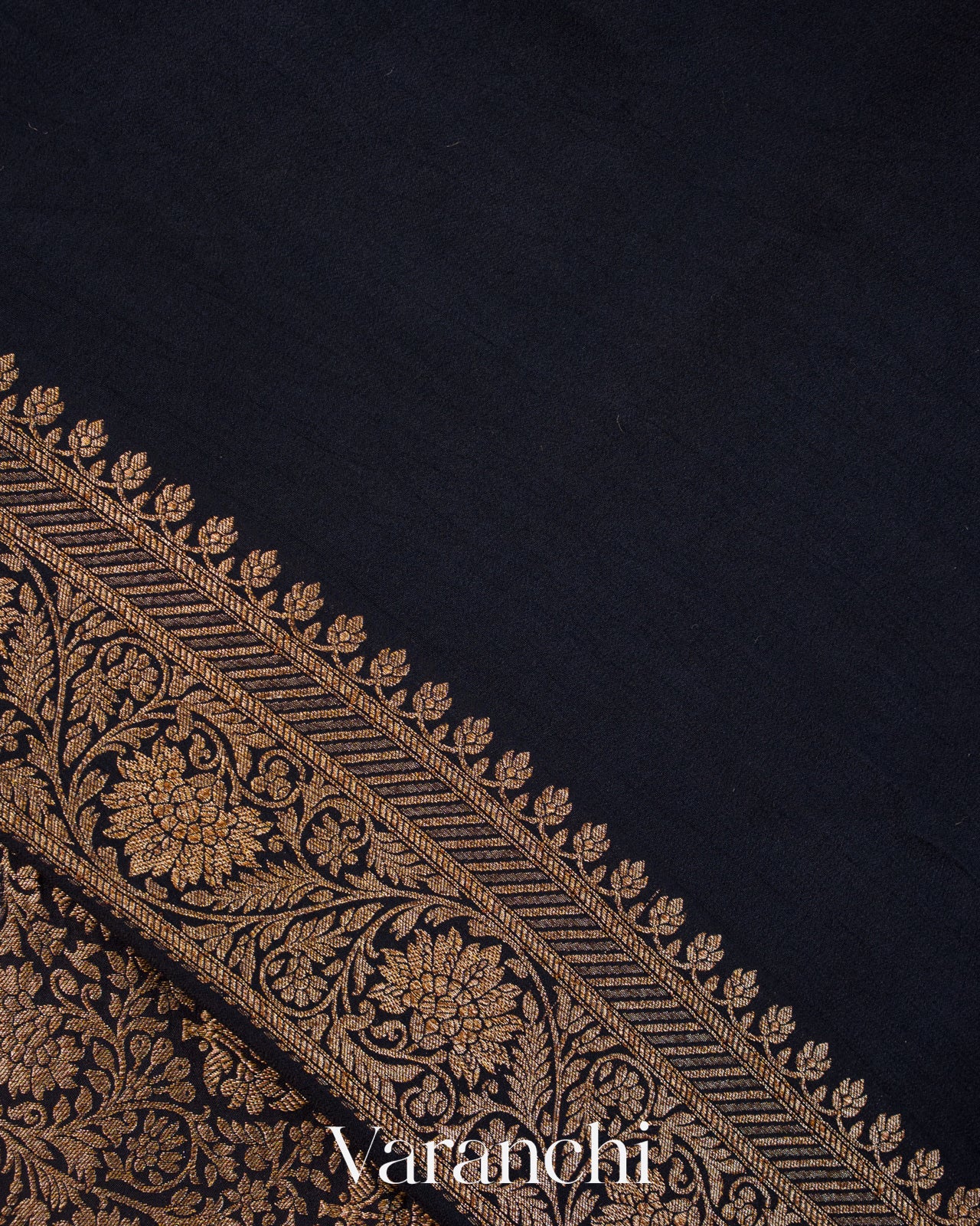 Jet Black Floral Brocade Pure Crepe Silk Handloom Saree