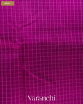 Magenta Checkered Pure Kanchipuram Silk Cotton Handloom Saree — Body