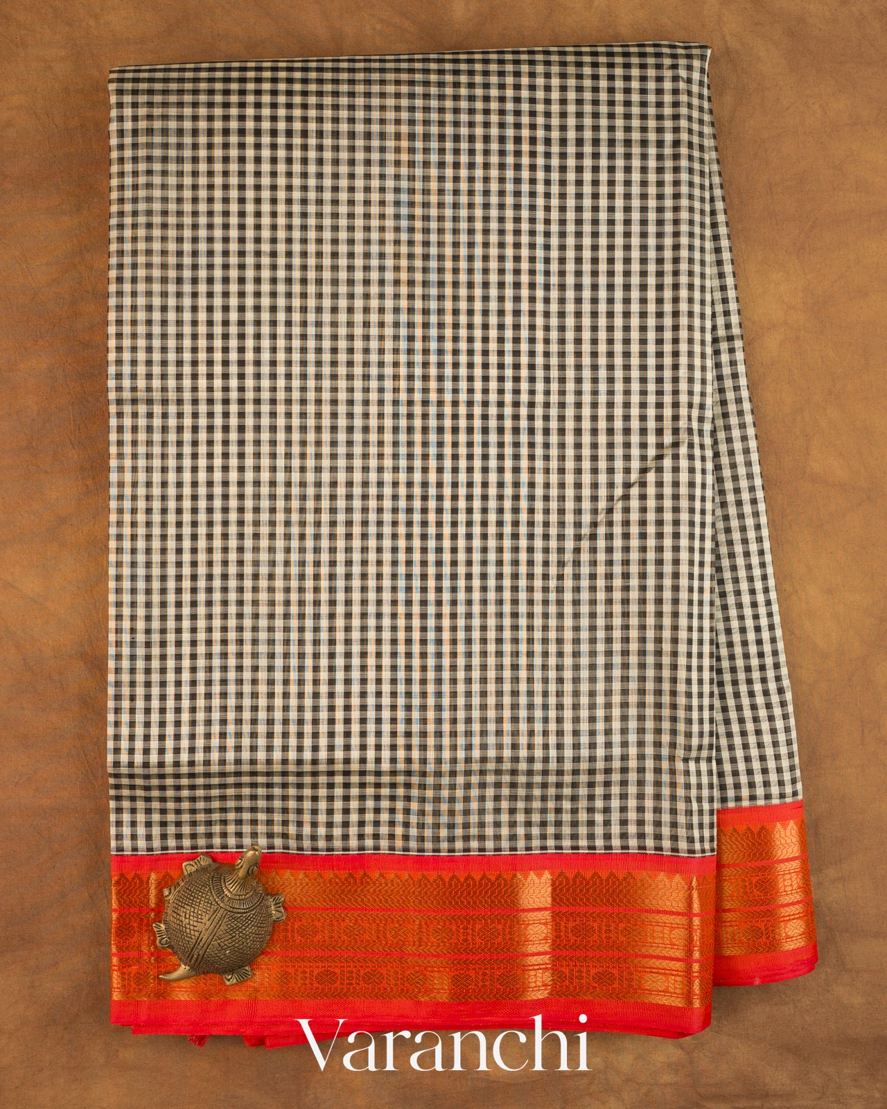 Black Checkered Pure Kanchipuram Silk Cotton Handloom Saree — Full Saree