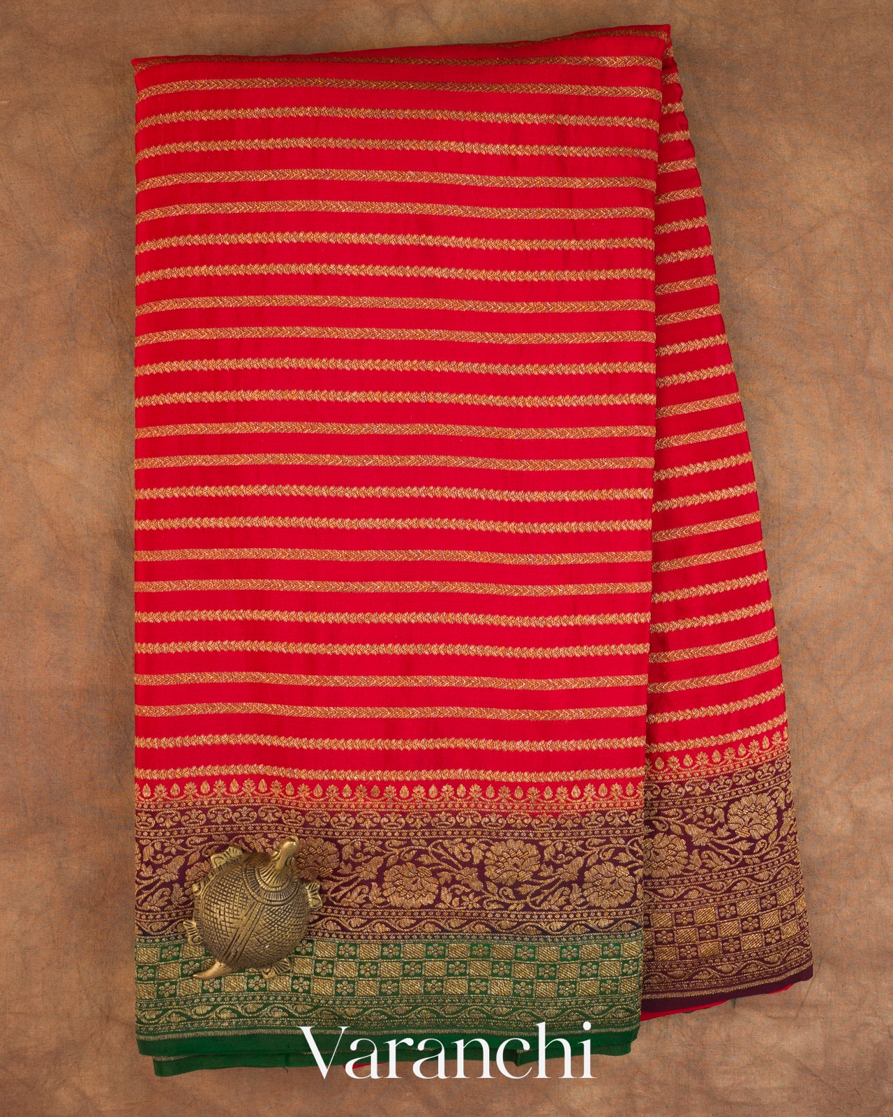 Chilly Red Striped Pure Crepe Silk Handloom Saree