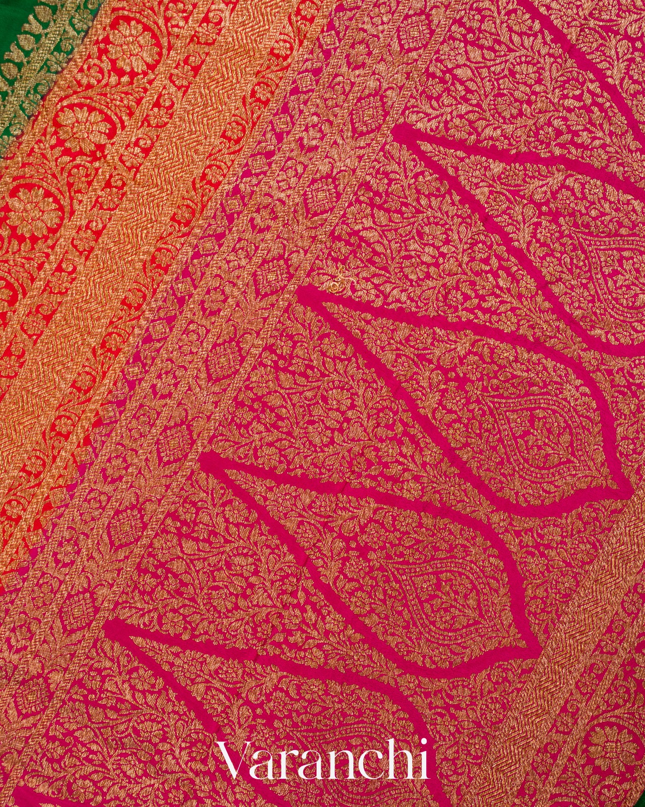 Bottle Green Floral Border Pure Crepe Silk Handloom Saree