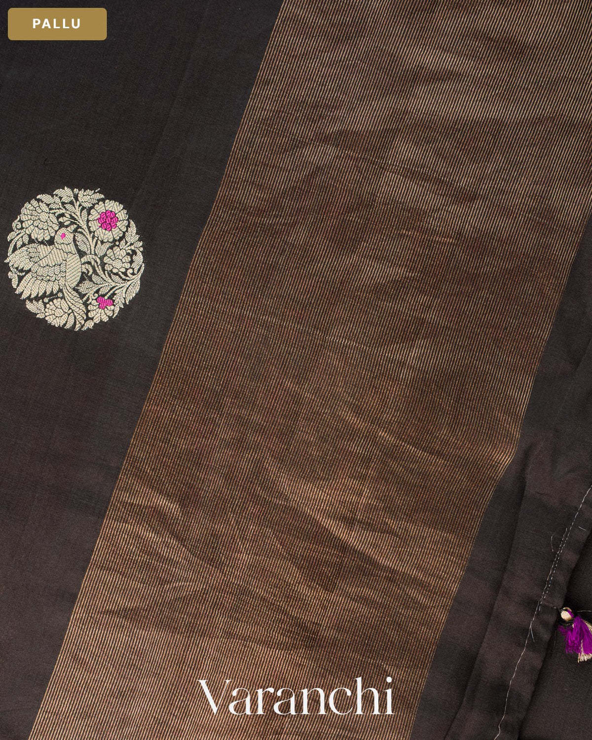Black Pure Chiniya Silk Saree — Pallu