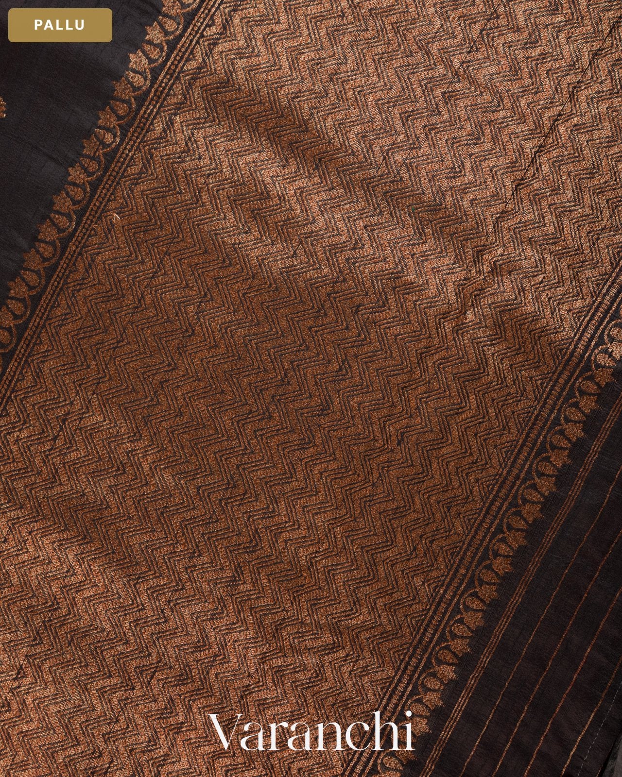 Jet Black Borderless Pure Raw Silk Handloom Saree — Pallu