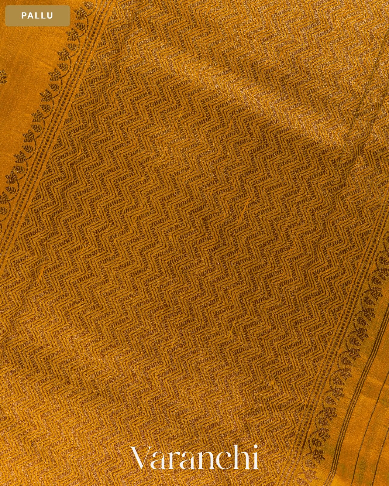 Golden Yellow Borderless Pure Raw Silk Handloom Saree — Pallu