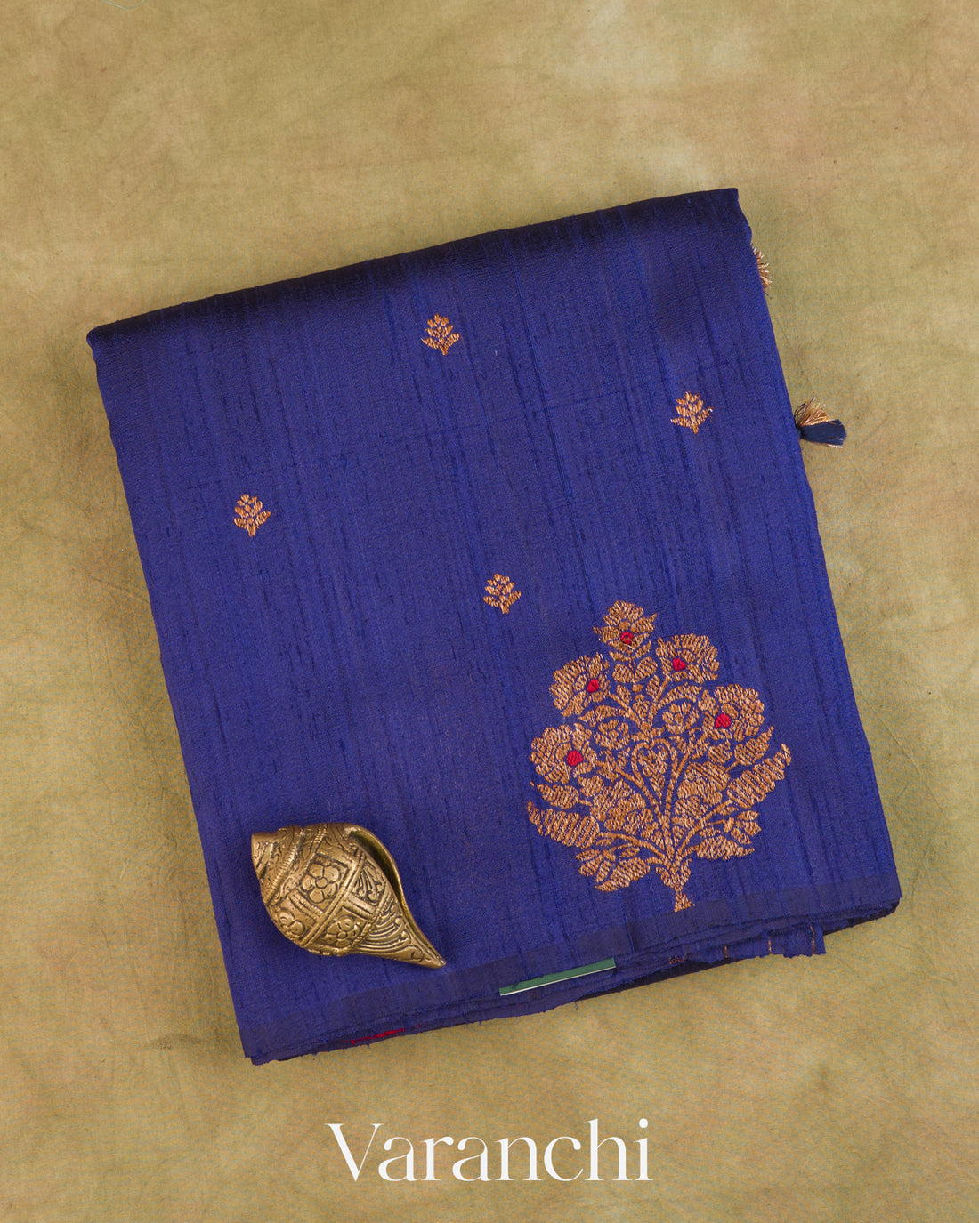 Royal Violet Pure Raw Silk Handloom Saree — Folded