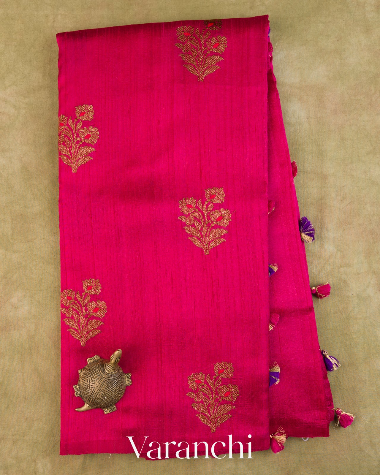 Rani Pink Borderless Pure Raw Silk Handloom Saree — Full Saree