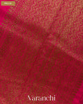 Rani Pink Borderless Pure Raw Silk Handloom Saree — Pallu
