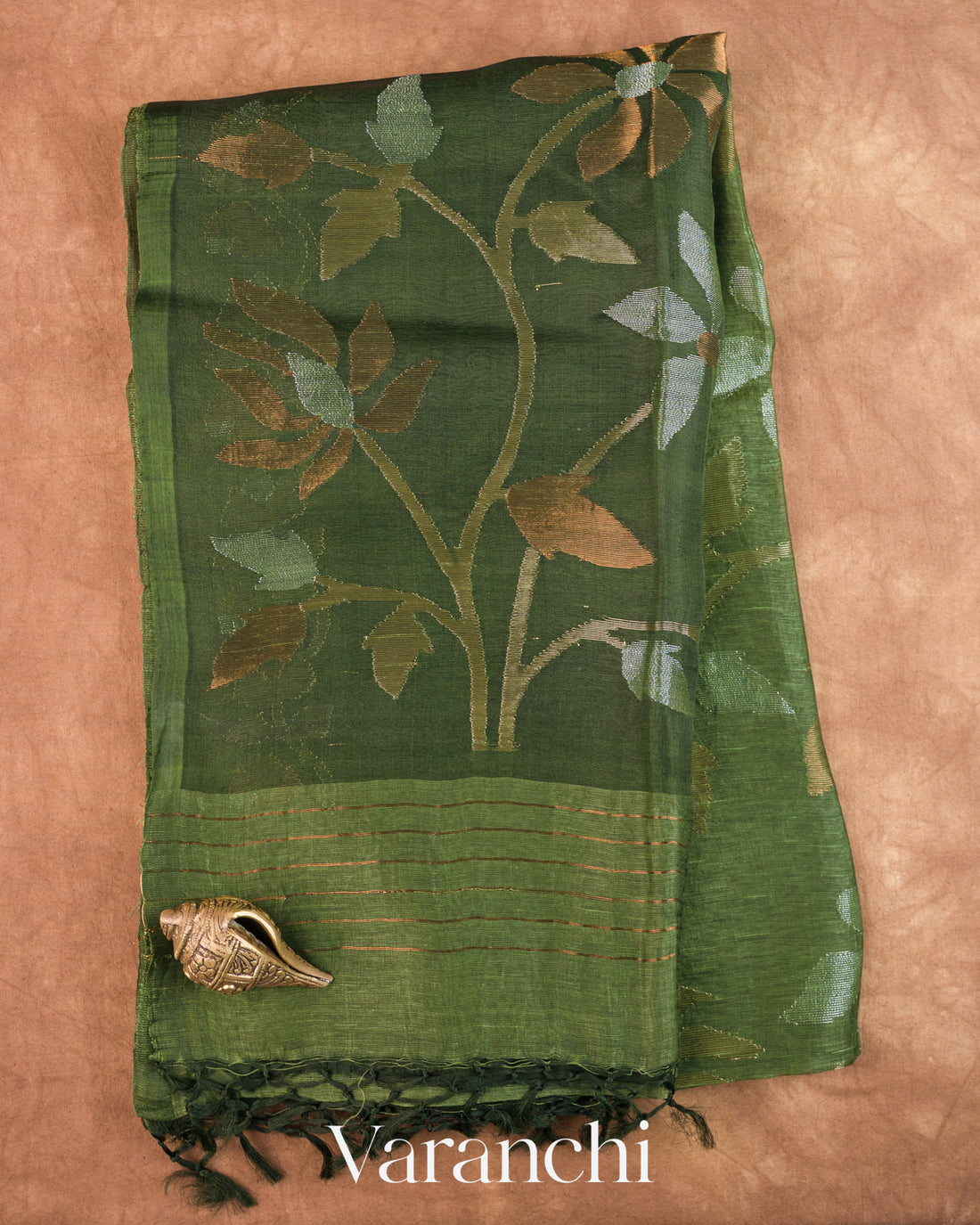 Deep Olive Green Jamdani Pure Silk Linen Handloom Saree — Folded