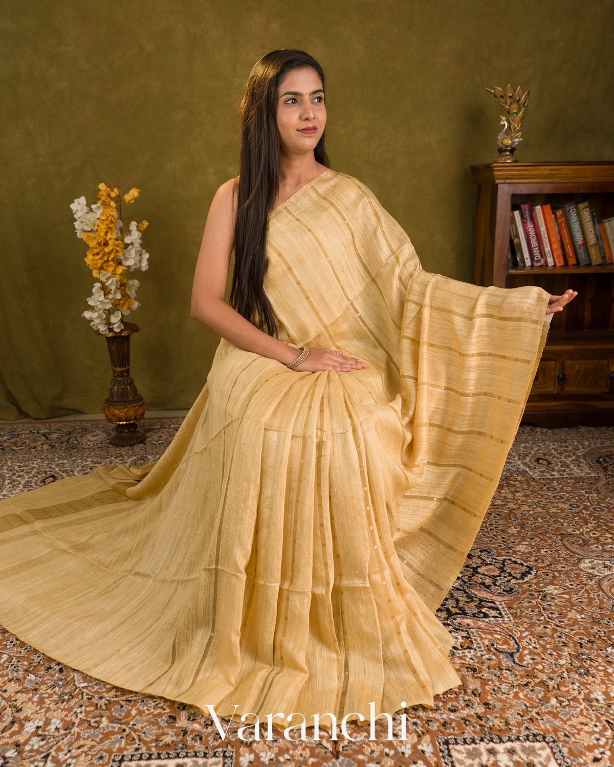 Ivory Sequin with Jamdani Paithani Pallu Pure Matka Silk Handloom Saree — Draped