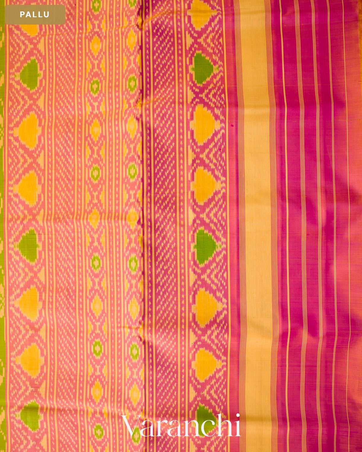 Parrot Green Floral Butta Pure Rajkot Patola Silk Handloom Saree — Pallu