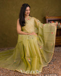 Pista Green Floral Jamdani Pure Muslin Silk Handloom Saree — Draped