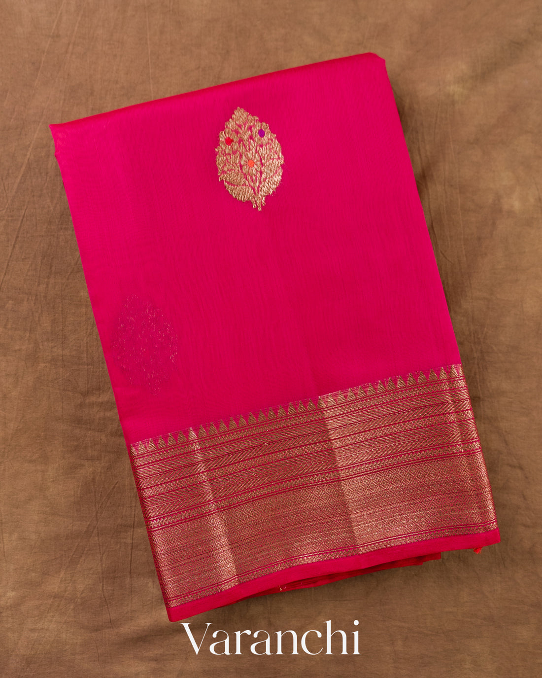 Rani Pink Pure Chanderi Silk Cotton Handloom Saree — Folded