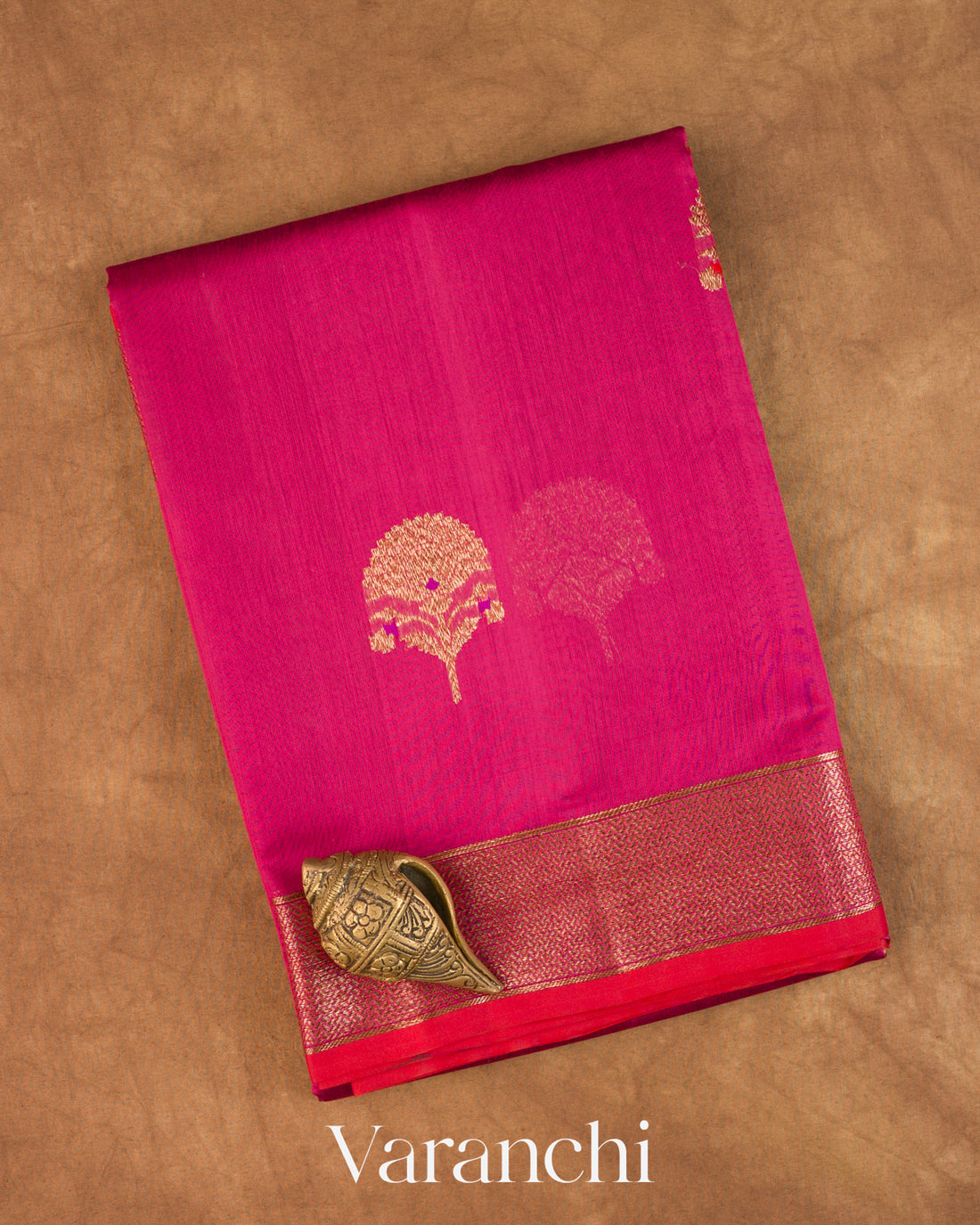 Rani Pink Pure Chanderi Silk Cotton Handloom Saree — Folded