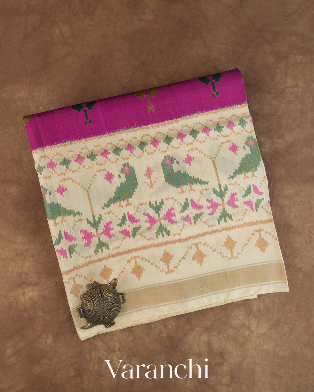 Magenta Pure Rajkot Patola Silk Handloom Saree — Folded