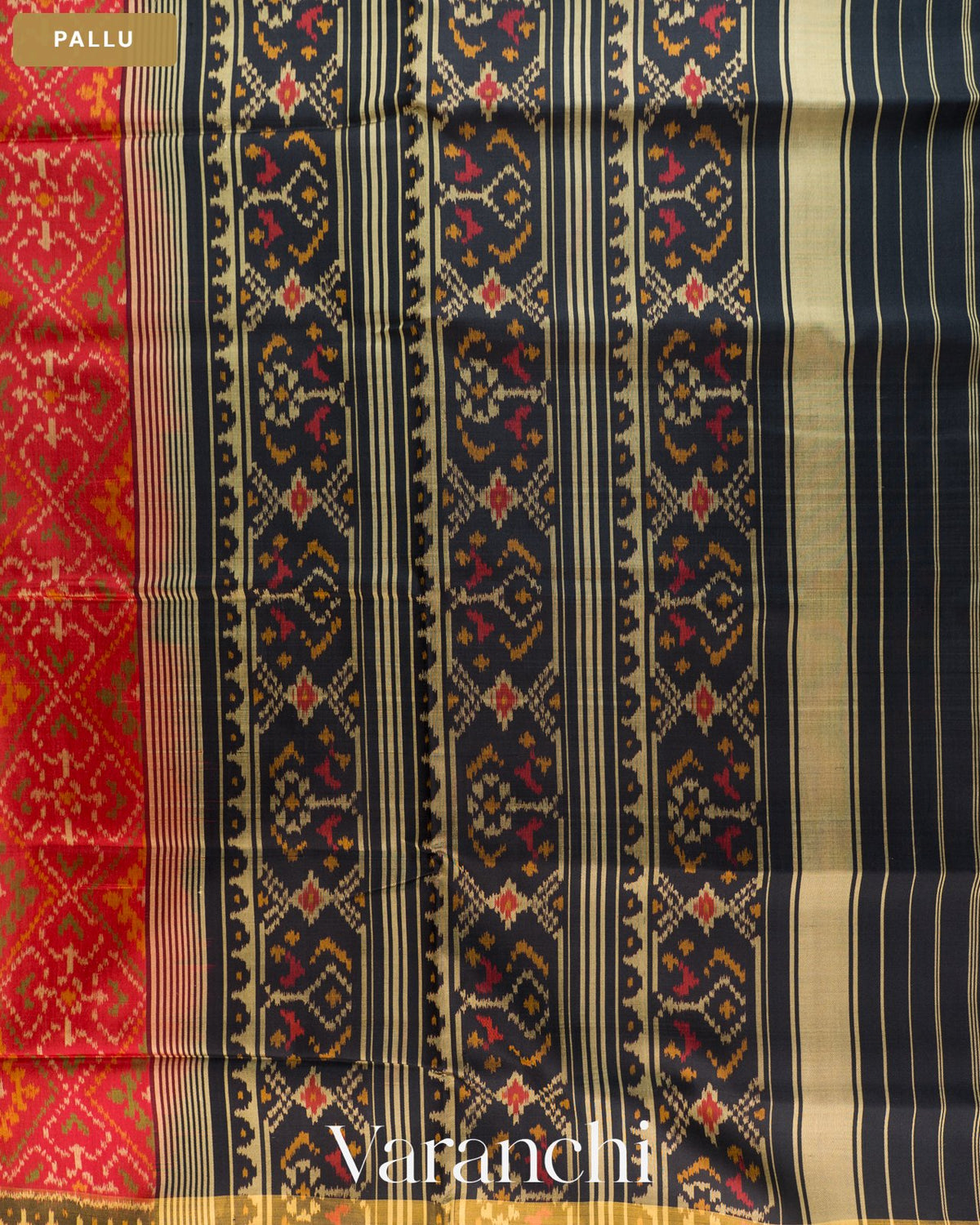 Coral Red Pure Rajkot Patola Silk Handloom Saree — Pallu