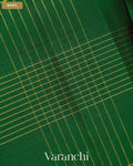 Bottle Green Checkered Pure Kanchipuram Silk Handloom Saree — Body