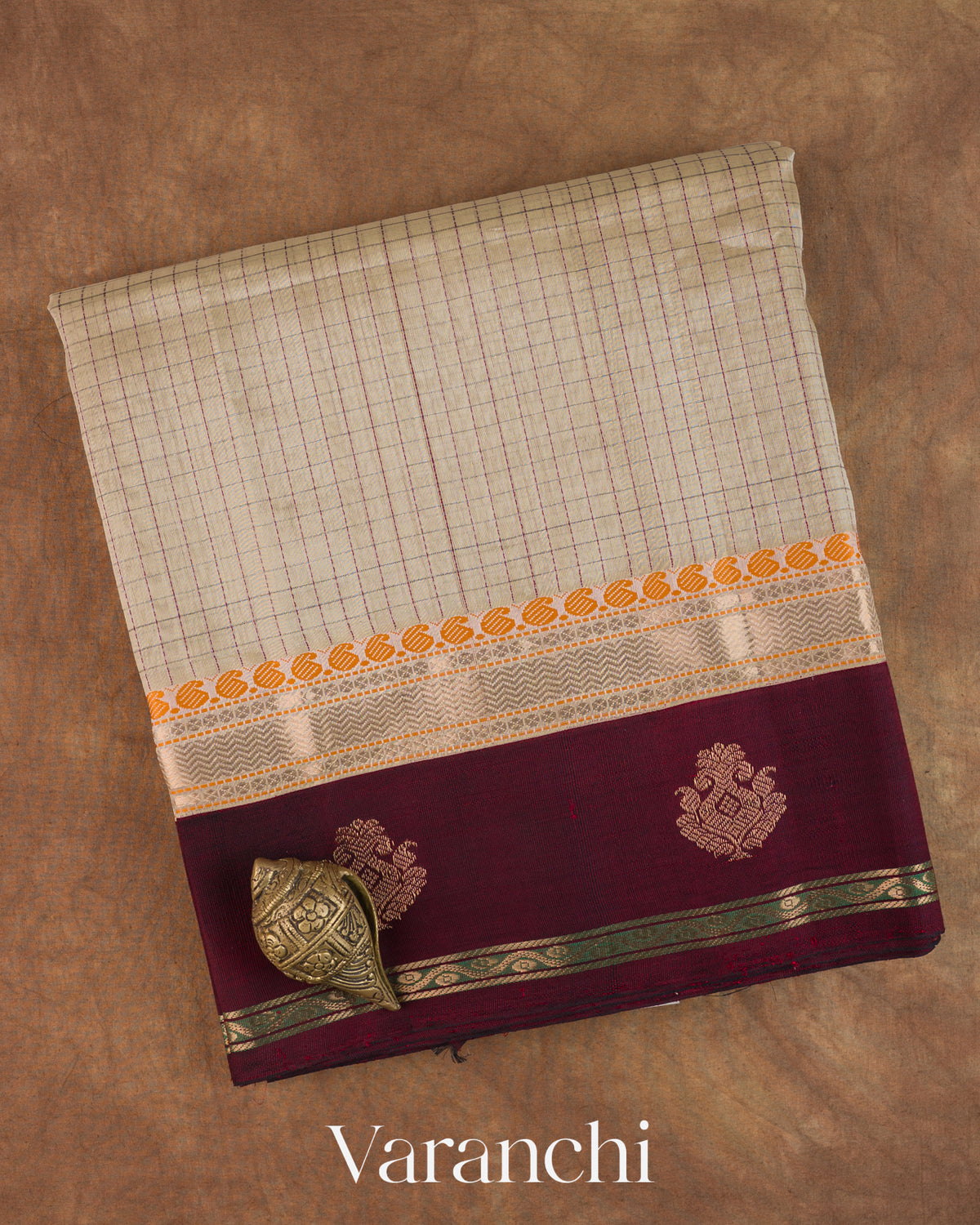 Ivory Checkered Pure Kanchipuram Silk Cotton Handloom Saree — Folded