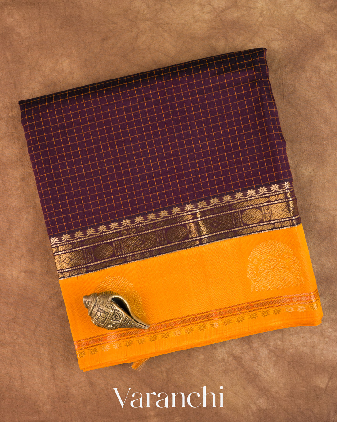 Deep Brown Checkered Pure Kanchipuram Silk Cotton Handloom Saree — Folded